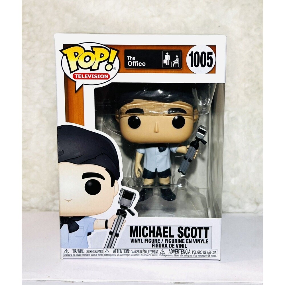 Funko Pop The Office Michael Scott Survivor with Camera #1005 w/Protector
